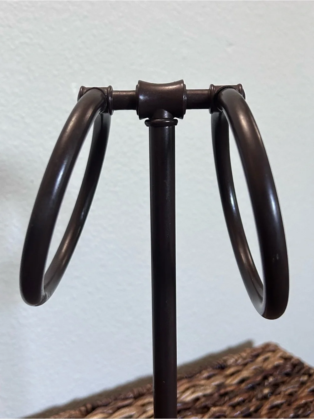 Metal Adjustable Brown Vertical Hand Towel Stand Bathroom Accessory